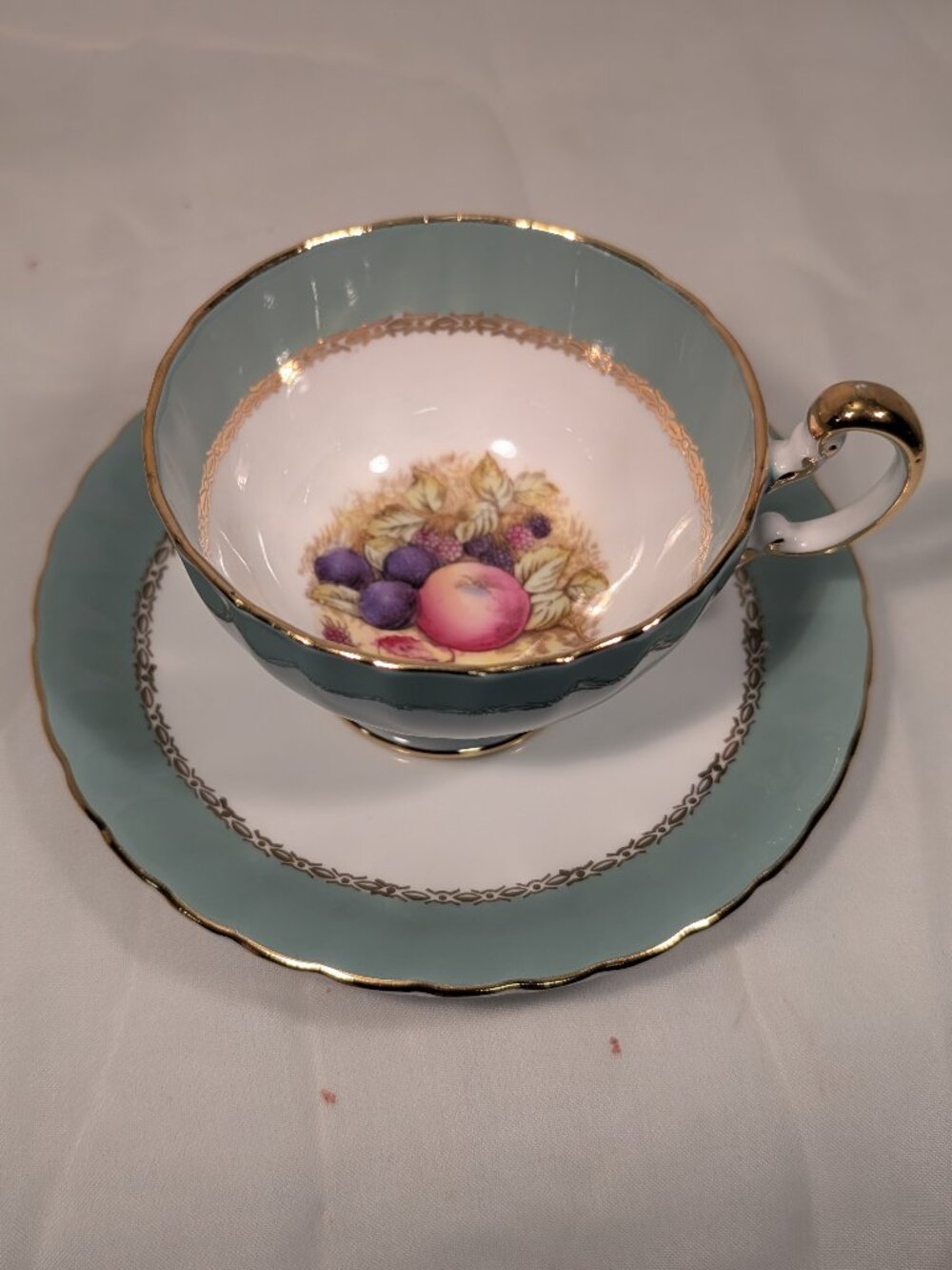 Vintage Aynsley Orchard Fruit Tea Cup Saucer Set Doris Jones 2480 England